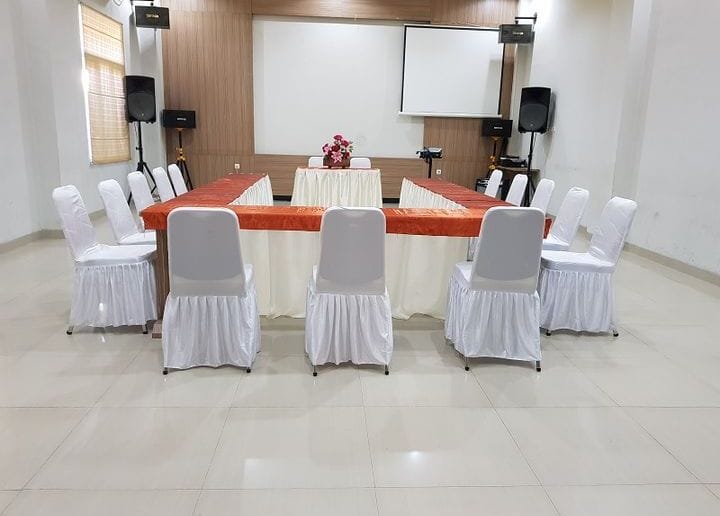 WhatsApp Image 2025-12-04 at 7.07.25 PM (1)